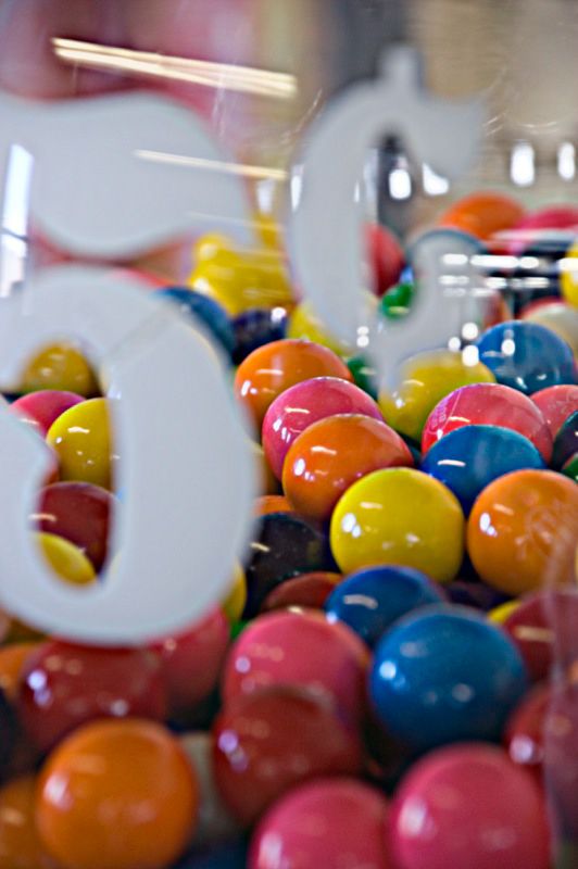 hewing Gum Vending Machine